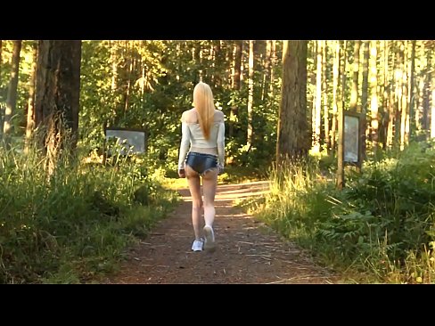 ❤️ Mkazi wokongola amayenda pang'onopang'ono, osati kanema wamaliseche Kanema wakugonana pa ny.nastypornpics-com.ru  ☑